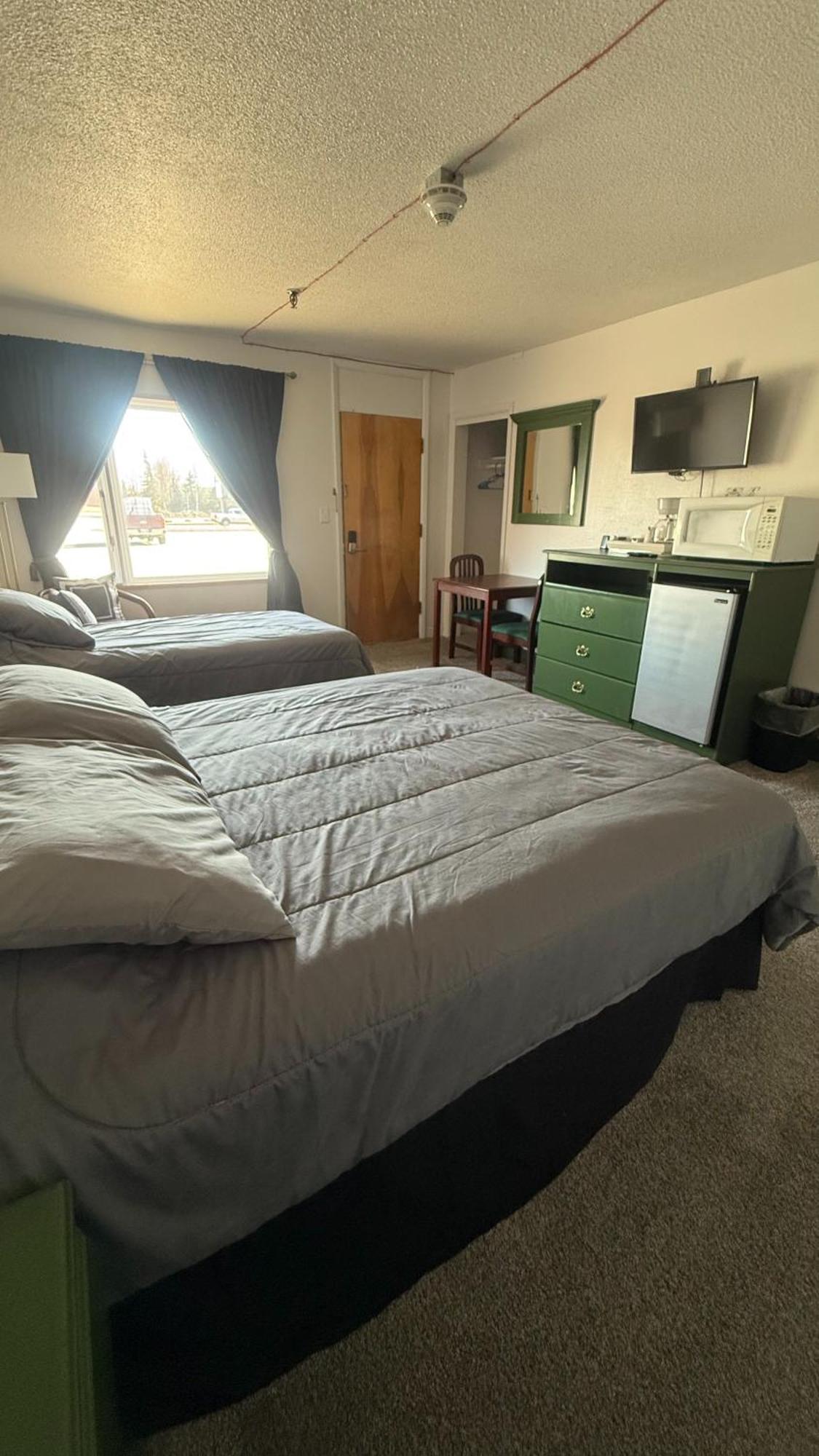 The Kenai Inn Bagian luar foto