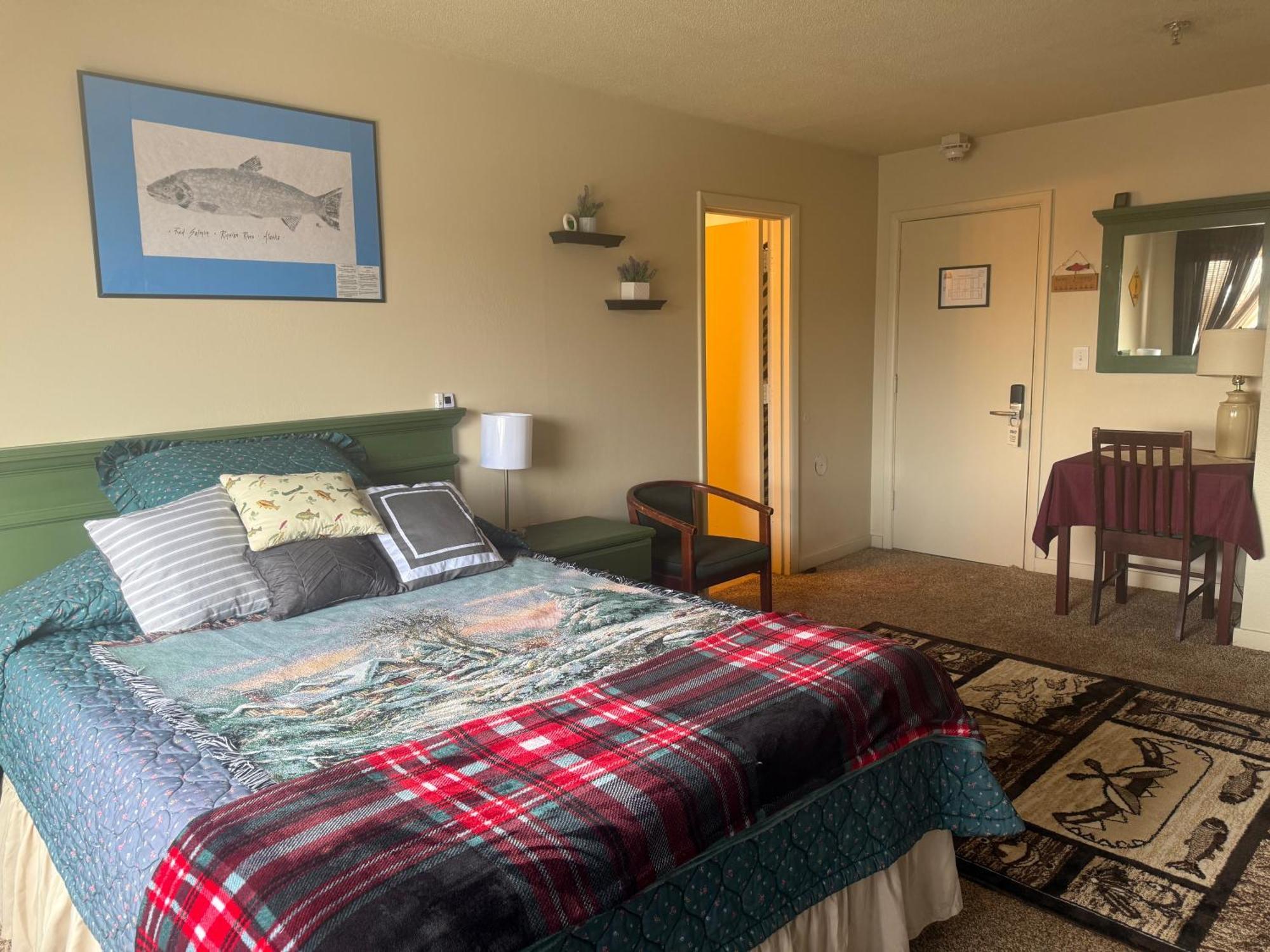 The Kenai Inn Bagian luar foto