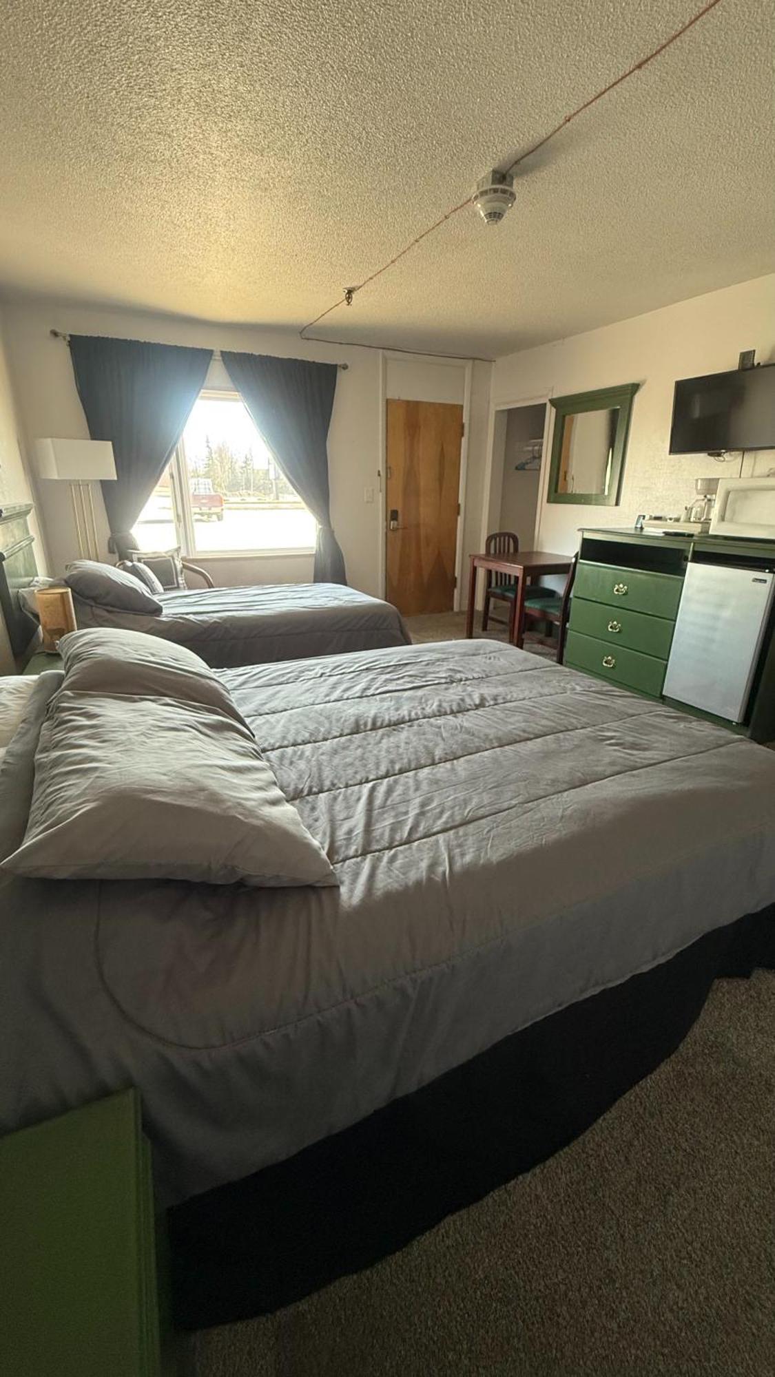 The Kenai Inn Bagian luar foto